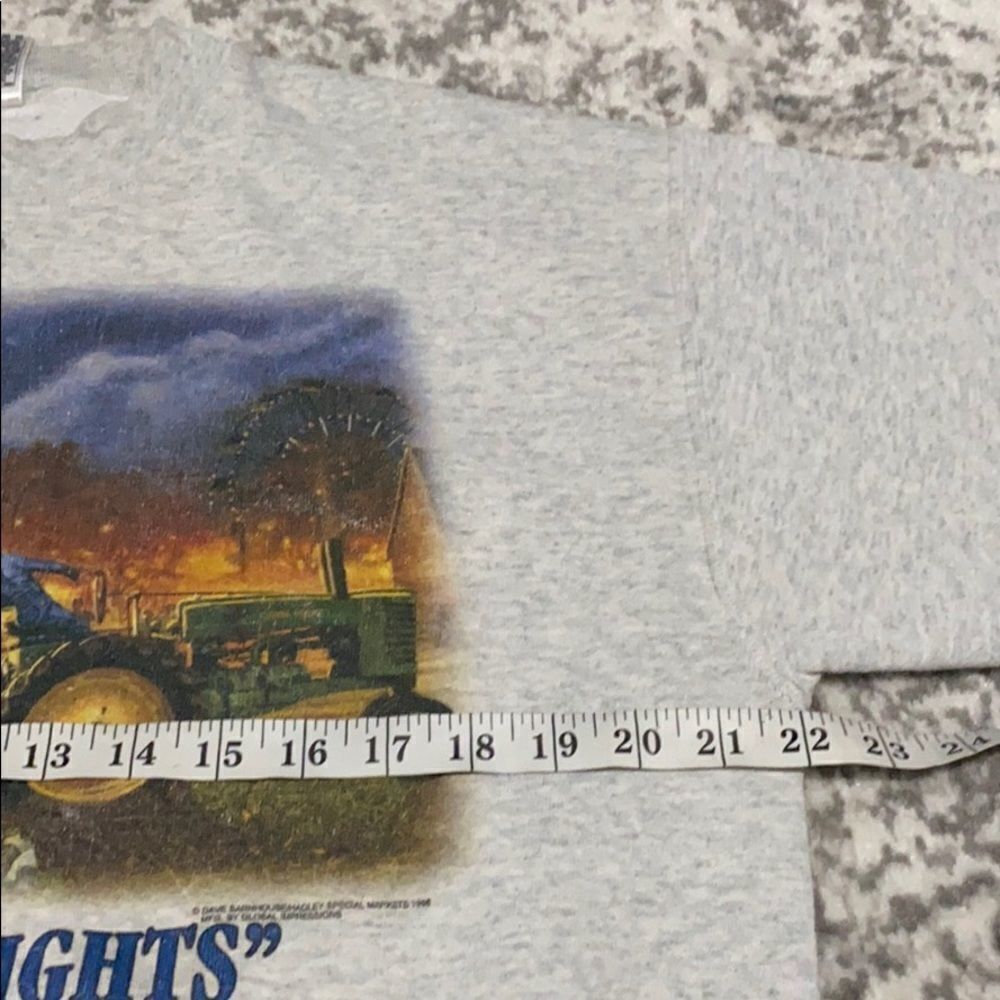 VTG Fruit of the loom sweatshirt size Lg John Deere Farmall graphic on chest - Picture 11 of 13